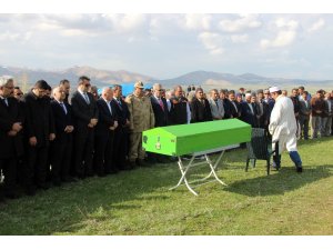 Küçük Furkan son yolculuğuna uğurlandı