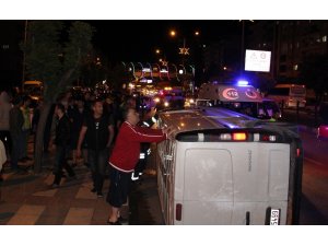 Manisa’da trafik kazası:4 yaralı