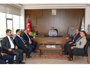 Sivas TSO yönetiminden Sivas Belediyespor'a hayırlı olsun ziyareti