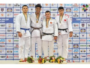 Kağıtsporlu Judocular Romanya’da destan yazdı