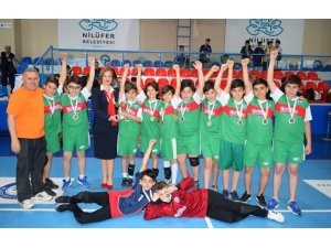 Öğrenciler sporla dolu günler geçiriyor