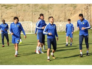 Evkur Yeni Malatyaspor’da Erzurumspor maçı hazırlıkları sürüyor