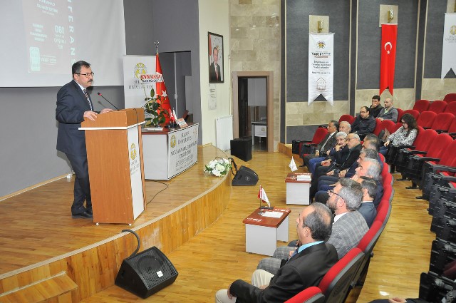Vakıf konferansı yapıldı