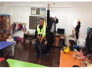 Anaokulunda çocuklara iş güvenliği anlatıldı