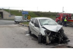 Bursa’da trafik kazası: 1 ölü, 2 yaralı