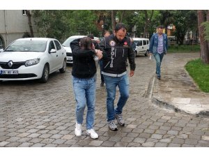 Samsun’da 5 bin 376 uyuşturucu hapla ilgili 4 kişi tutuklandı