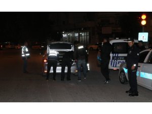 Polis gece-gündüz torbacı avında