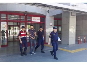 Manavgat’ta evinde uyuşturucu imal eden şahıs yakalandı