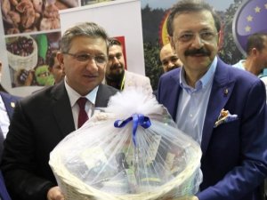 NTO Başkanı Arslan; “Çilek gibi katma değeri yüksek ürünlere öncelik vermeliyiz”