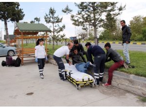 Tosya’da Afgan uyruklu yayaya araba çarptı