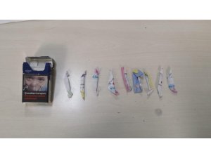 Dere kenarında içerken yakalandılar