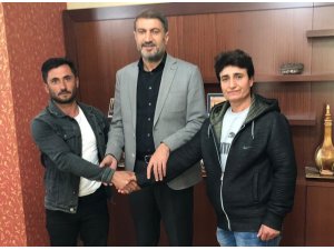 Darp iddiasında kadın özür diledi, aile başkan aracılığıyla barıştı