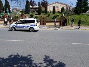 Küçükçekmece’de akıl almaz kaza