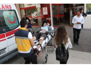 Fabrikada patlama: 8 yaralı