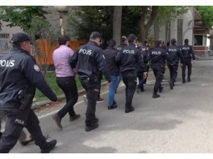 Gaziantep merkezli 3 ilde silah kaçakçılarına operasyon: 13 gözaltı
