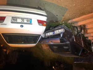 Kontrolden çıkan otomobil alt sokağa uçtu: 1 yaralı
