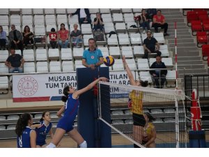 Yıldız Kızlar Türkiye Şampiyonası devam ediyor