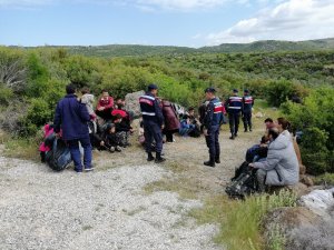 Çanakkale’de 64 mülteci yakalandı
