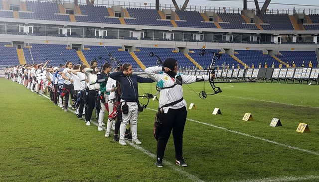Bilgehane Öğrencisi okçulukta Türkiye ikincisi oldu
