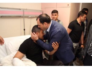 Vali Kaldırım, yaralı Mehmetçikleri ziyaret etti