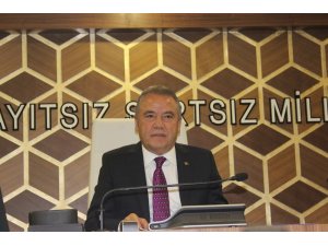 Böcek,” Su ve ekmekle siyaset yapmayız”