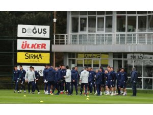 Fenerbahçe, Akhisarspor maçı hazırlıklarını tamamladı