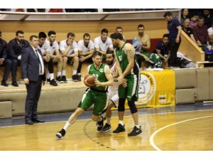 Türkiye Basketbol 1. Ligi play-off serisinde 2 maç oynandı