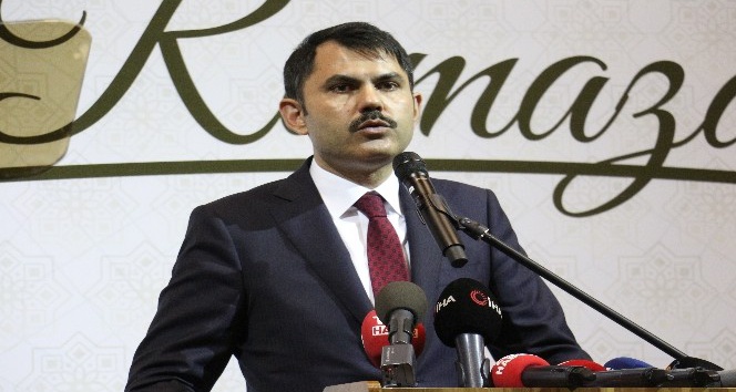 Çevre ve Şehircilik Bakanı Kurum vatandaşlarla buluştu