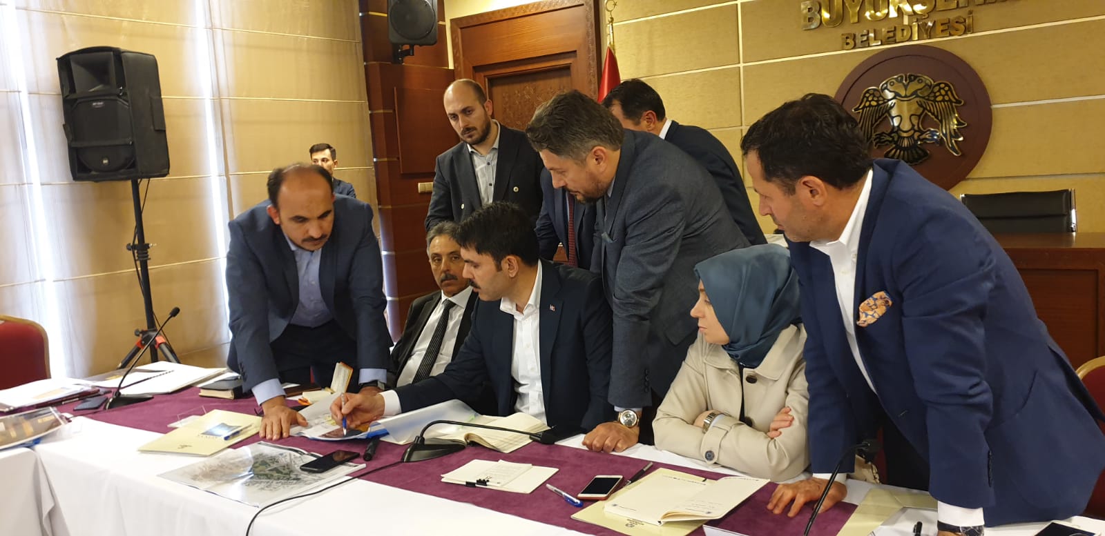 "Söz verdiğimiz projeleri bir bir hayata geçireceğiz"