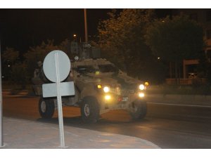 Komando birlikleri Suriye’ye hareket etti