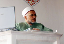 İmamlar da 'laptop'lanacak!