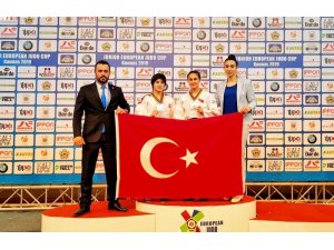Judoda, bir altın, bir bronz madalya