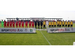 Spor Toto 1. Lig: Ümraniyespor: 1 - İstanbulspor: 3
