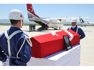 Şehit Uzman Çavuşun naaşı memleketine uğurlandı