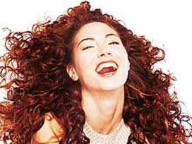 Yıpranmış saçları kestirmeden onar