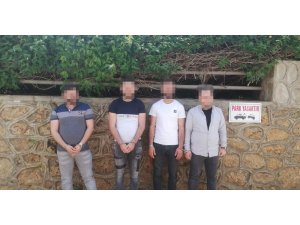 Alanya’da 2 evde hırsızlık yapan şüpheliler yakalandı