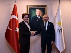 CHP Genel Başkanı Kemal Kılıçdaroğlu, Akşener’i ziyaret etti