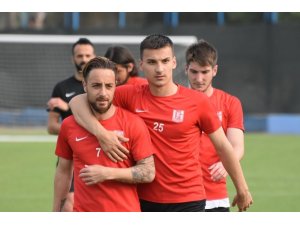 Balıkesirspor Baltok’ta yaprak dökümü başladı