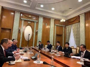 Çin ve Rusya Dışişleri bakanlarından kritik görüşme