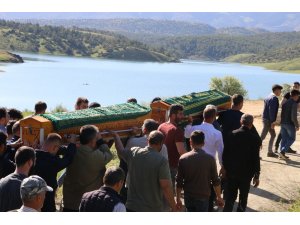 Baraj gölünde boğulan 3 çocuk toprağa verildi