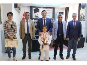 Elif Su, Avrupa şampiyonu oldu