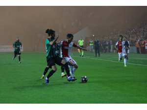 Yılport Samsunspor - Sakaryaspor (Maç devam ediyor)