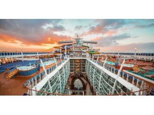 Dünyanın önde gelen cruise gemilerinde Polin Waterparks imzası