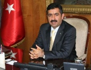 Vali Doğan, Emirgazi'yi ziyaret etti