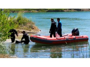 6 gündür aranıyordu, balık adamlar cesedini buldu