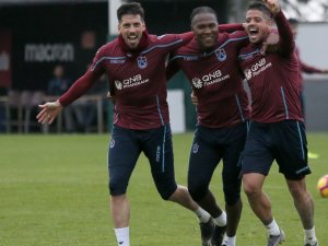 Hugo Rodallega hem içeride hemde dışarıda atıyor