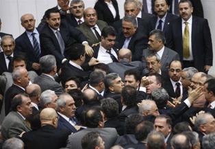 Orhan Erdem hastanelik oldu!