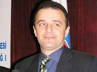 Harun Kaynak memurluktan istifa etti