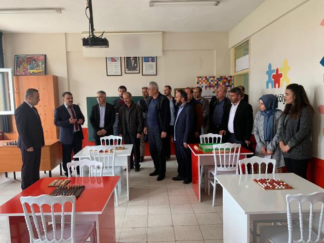 Derebucak'ta akıl ve zeka oyunları sınıfı açıldı