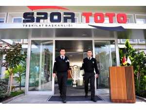 Spor Toto Süper Lig 2018-2019 sezonu şampiyonluk kupası Ankara’da tanıtıldı